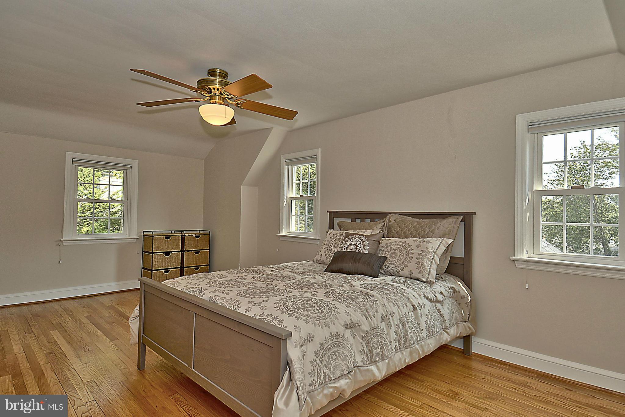 9901 Indian Lane Silver Spring, MD 20901 - Photo 16 of 27 Bedroom