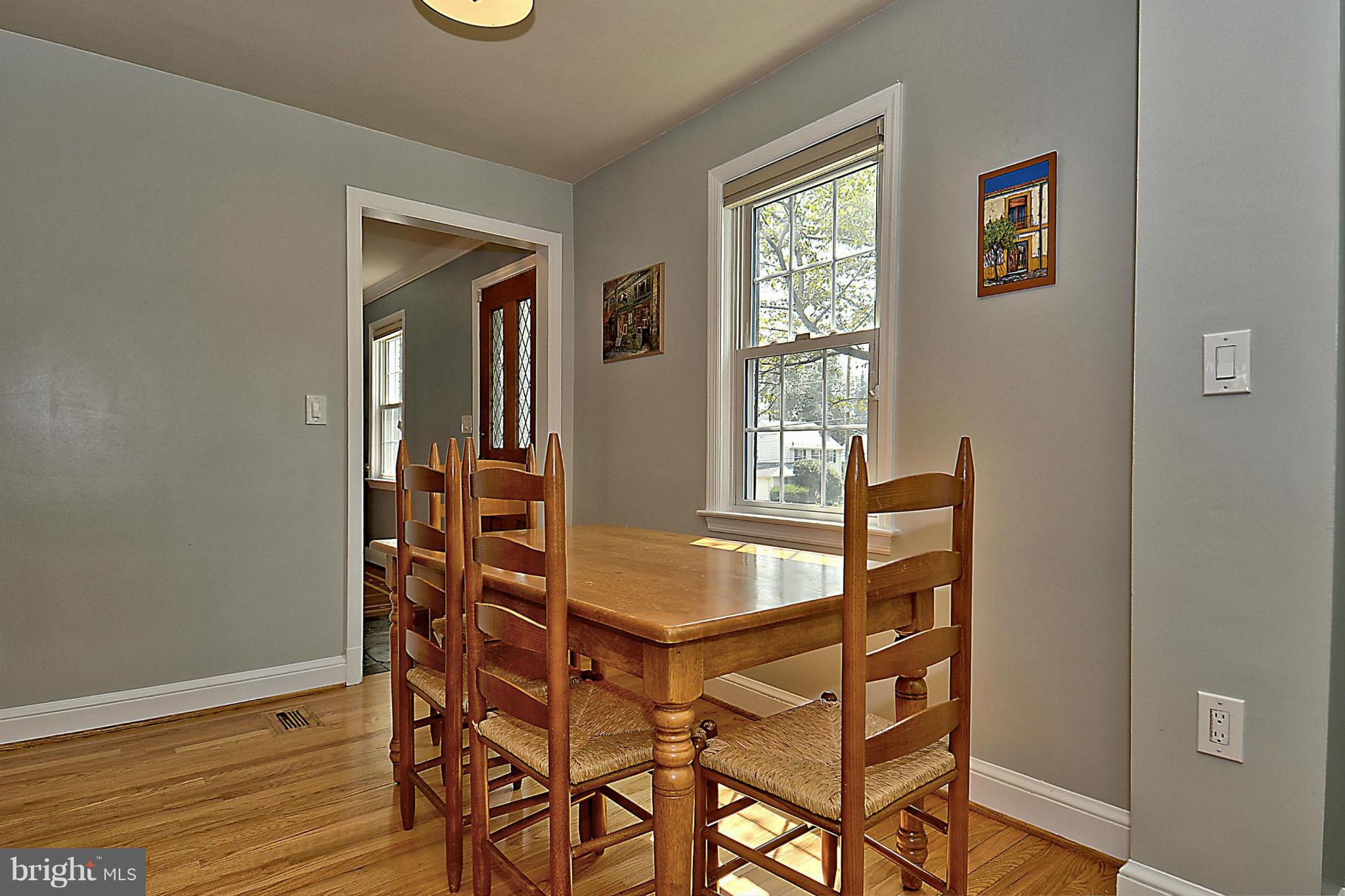 9901 Indian Lane Silver Spring, MD 20901 - Photo 7 of 27 Dining Room