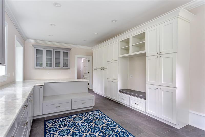 520 Pine Road Sewickley, PA 15143 - Photo 8 of 23 Elaborate mud room designed for the entire family with wonderful built-ins.