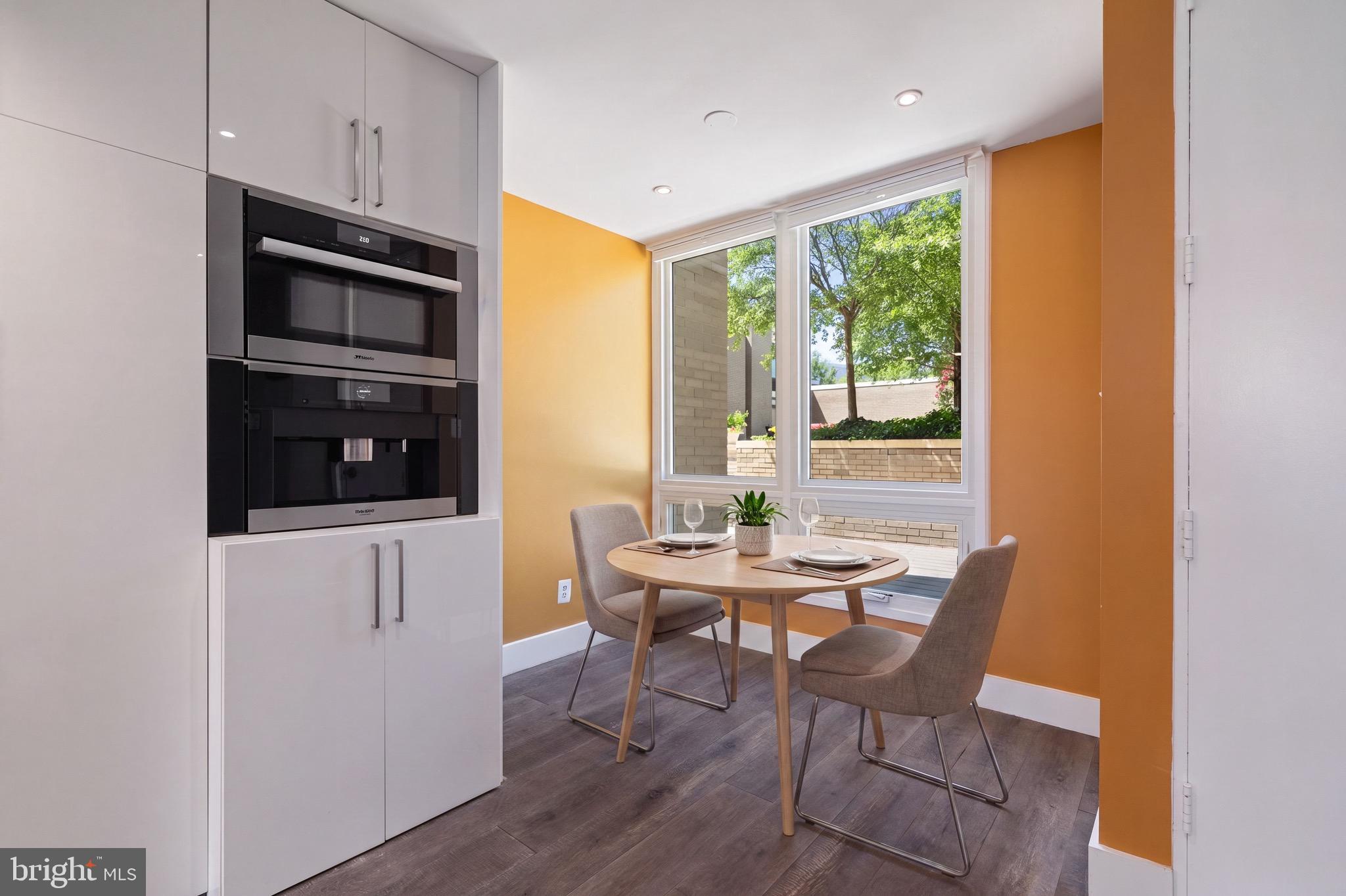 1620 Chimney House Road Reston, VA 20190 - Photo 11 of 40