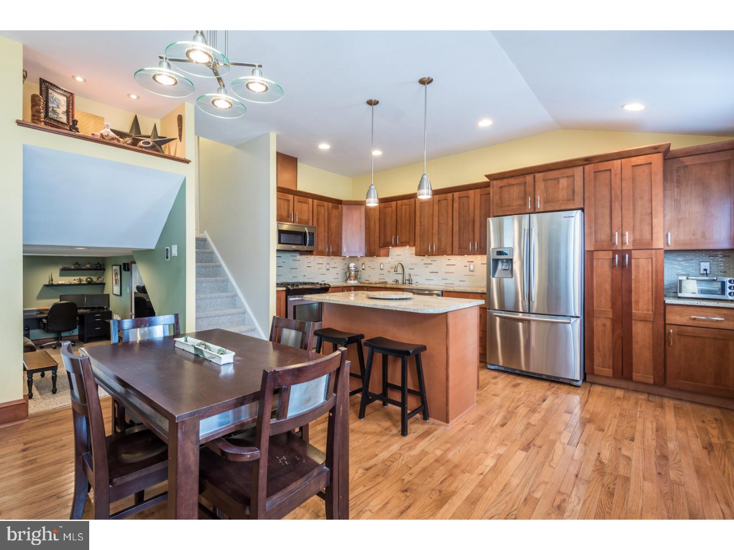 2882 Senak Road Abington, PA 19001 - Photo 13 of 22 Kitchen