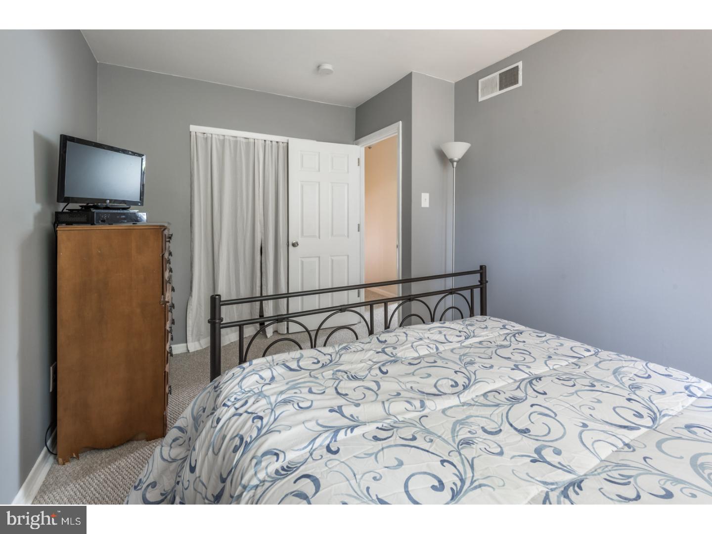 2882 Senak Road Abington, PA 19001 - Photo 15 of 22 Master Bedroom