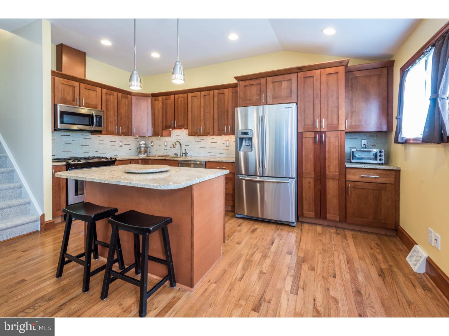 2882 Senak Road Abington, PA 19001 - Photo 10 of 22 Kitchen