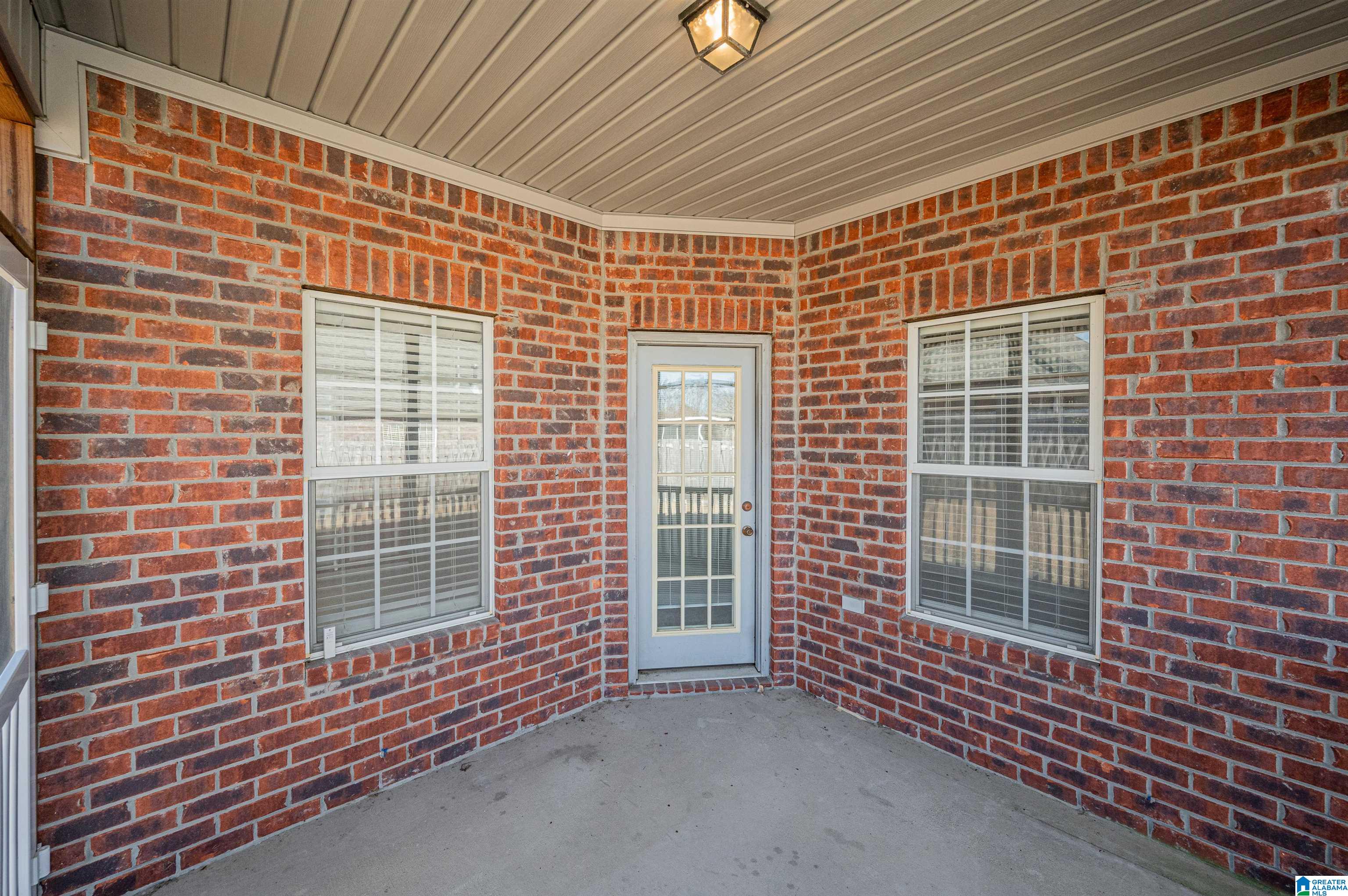 124 Churchill Drive Alabaster, AL 35114 - Photo 37 of 43
