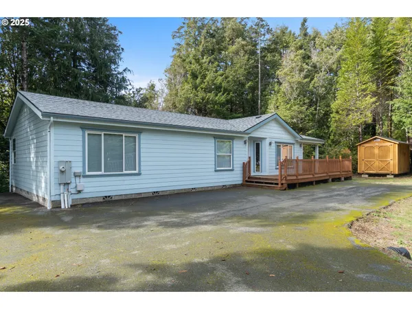 $420,000 | 41920 Park Road, Port Orford, OR 97465
