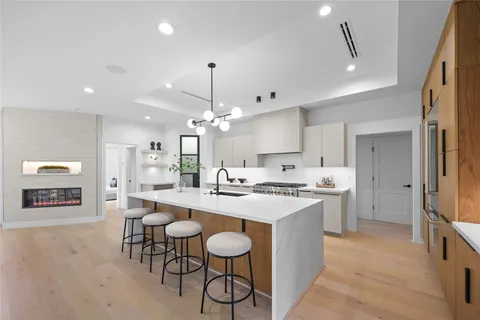 $1,150,000 | 2518 Tannehill Drive, Houston, TX 77008