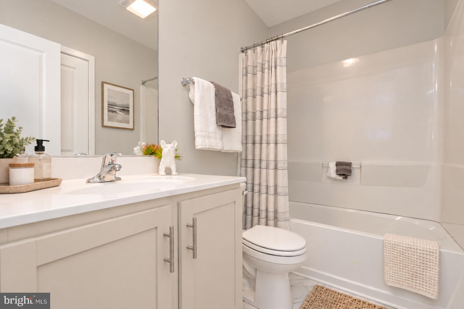 199 Case Road Townsend, DE 19734 - Photo 4 of 18 Bathroom 2