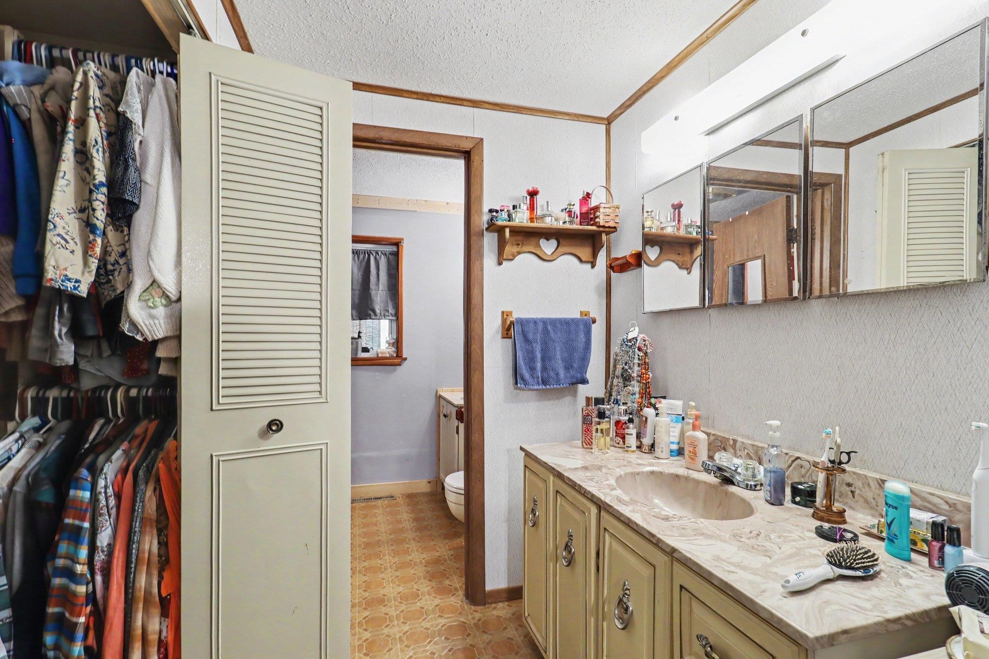 1278 North Waldron Road Crystal, MI 48818 - Photo 22 of 40 1949328-a3fce7de-4117-4c31-9e65-7847986c73ec.JPG