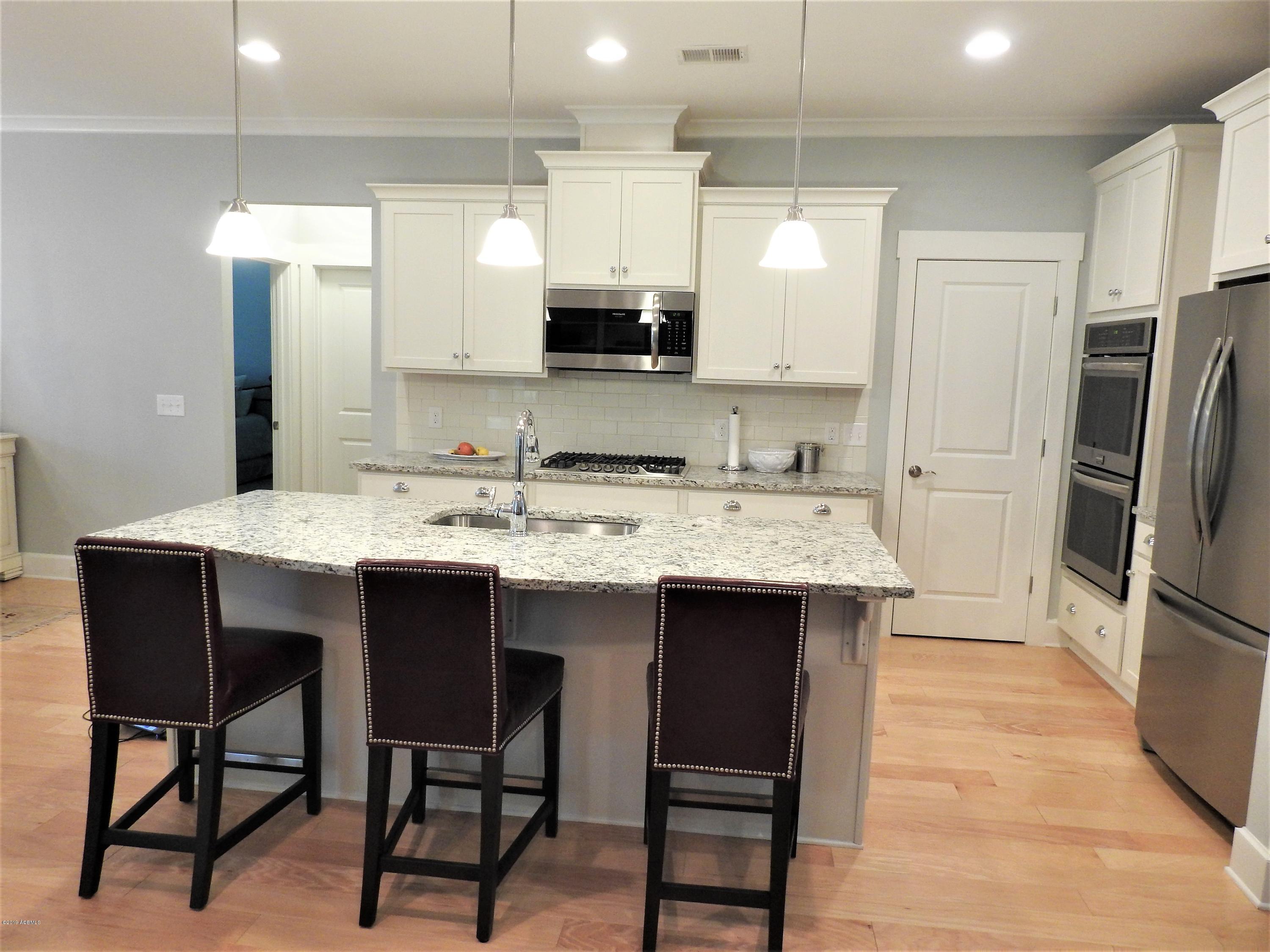 676 South Reeve Road St. Helena Island, SC 29920 - Photo 8 of 38 676 s reeve 35