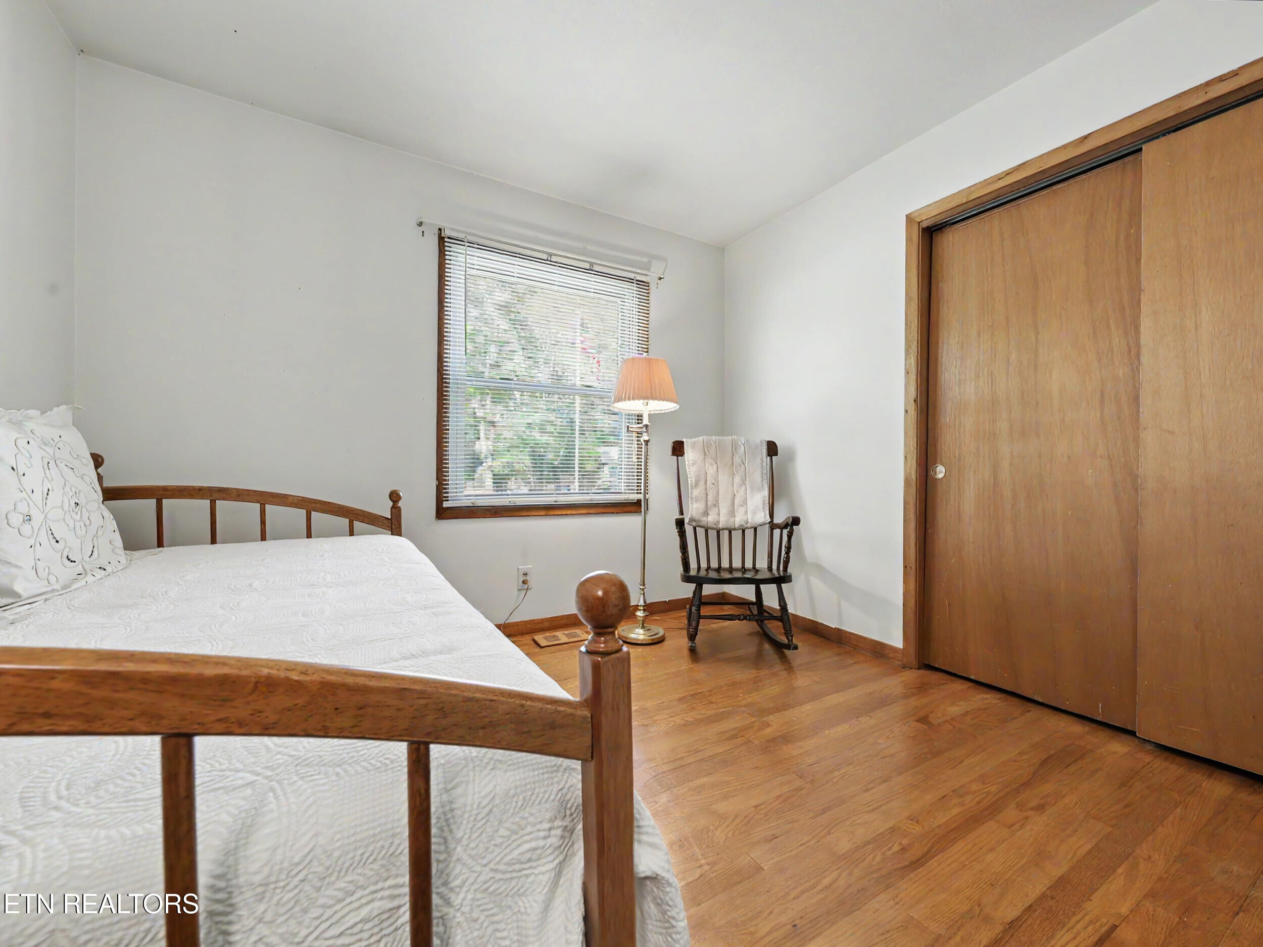 752 Cessna Road Knoxville, TN 37919 - Photo 16 of 44 27_41