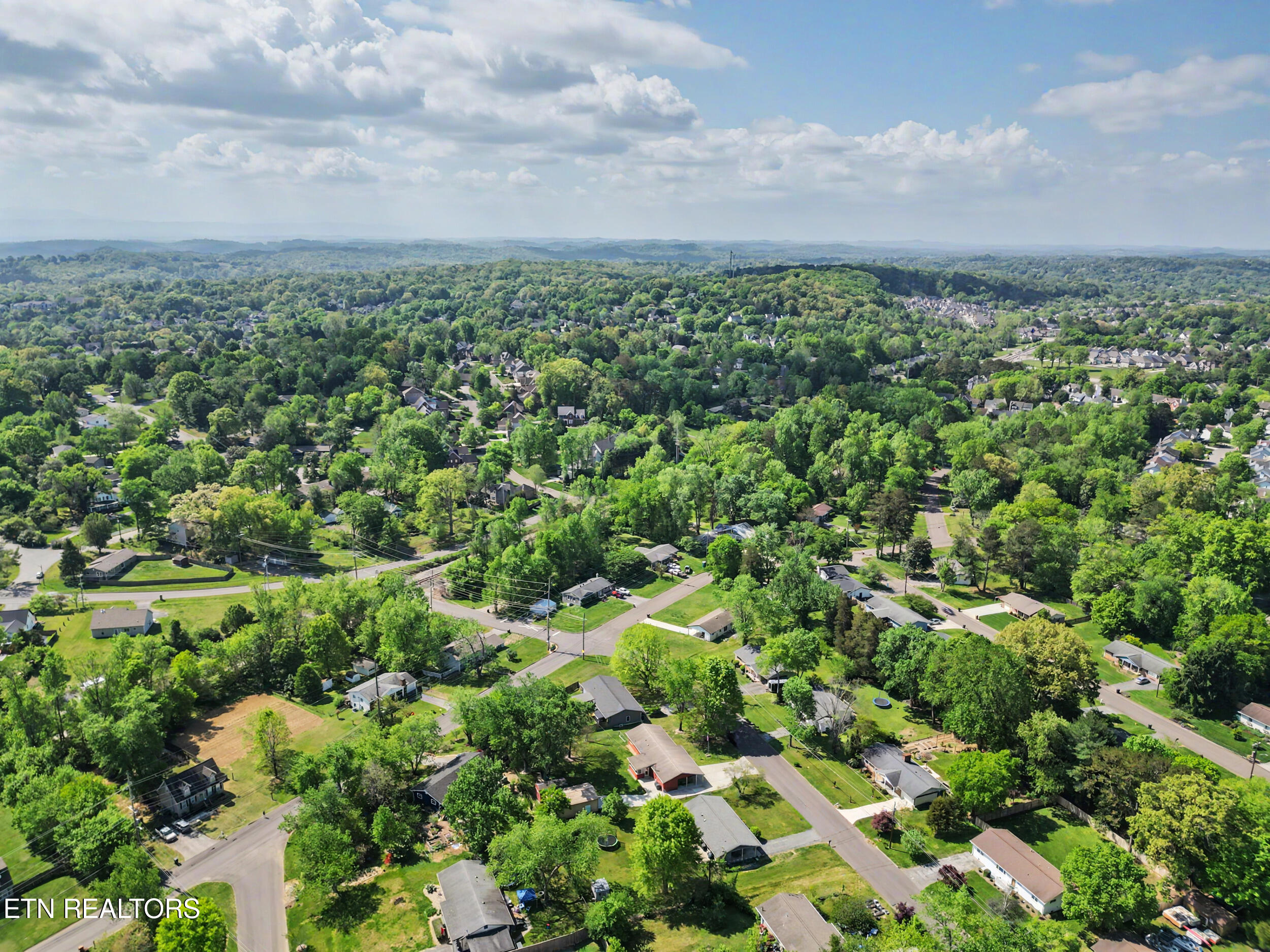 752 Cessna Road Knoxville, TN 37919 - Photo 42 of 44 42_09