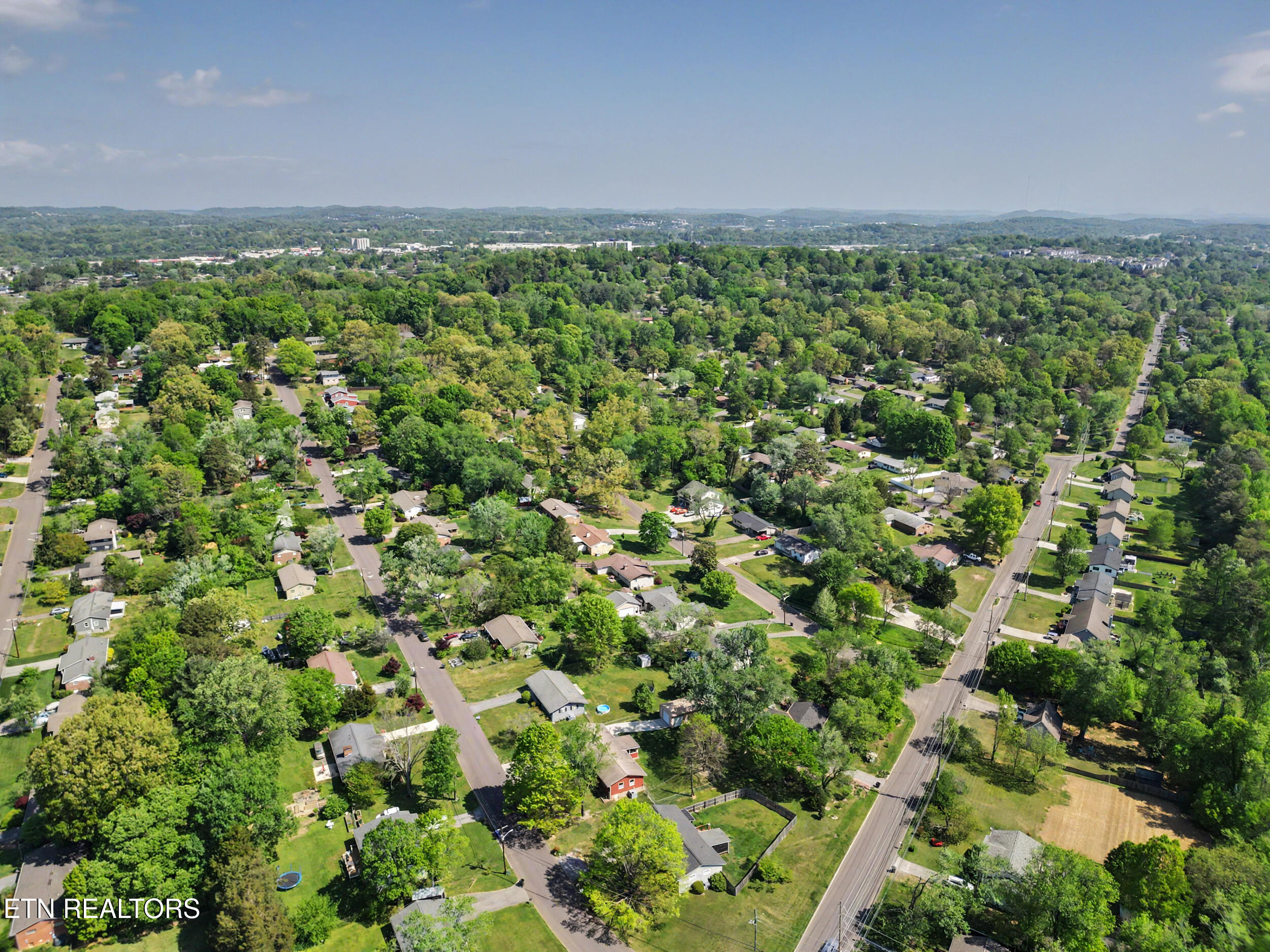 752 Cessna Road Knoxville, TN 37919 - Photo 43 of 44 39_06_