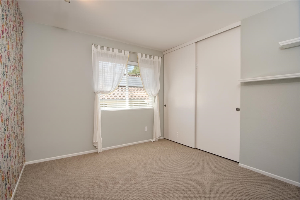 2020 Avenida La Posta Encinitas, CA 92024 - Photo 20 of 25