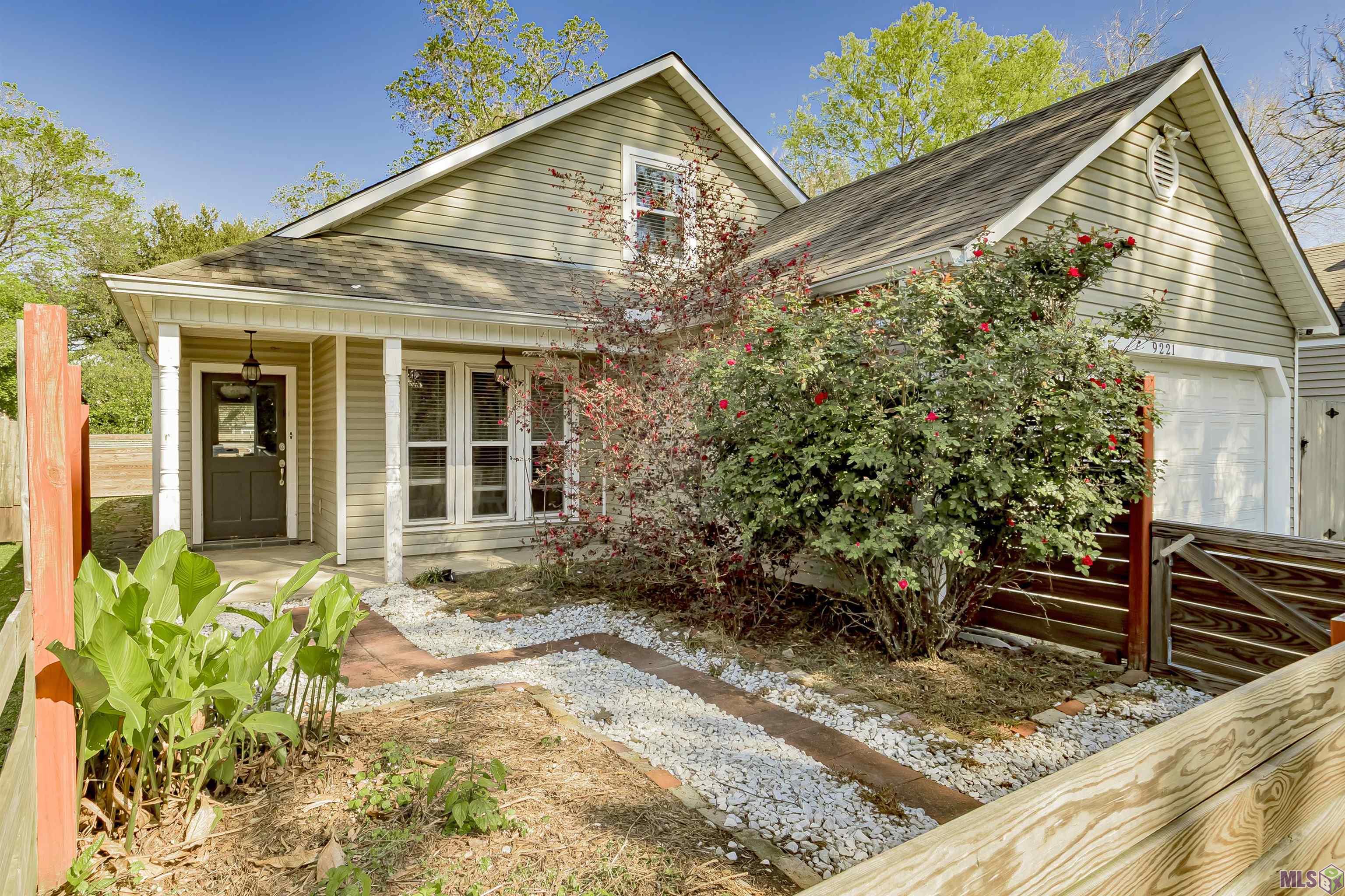 9221 Fox Run Avenue Baton Rouge, LA 70808 - Photo 2 of 15