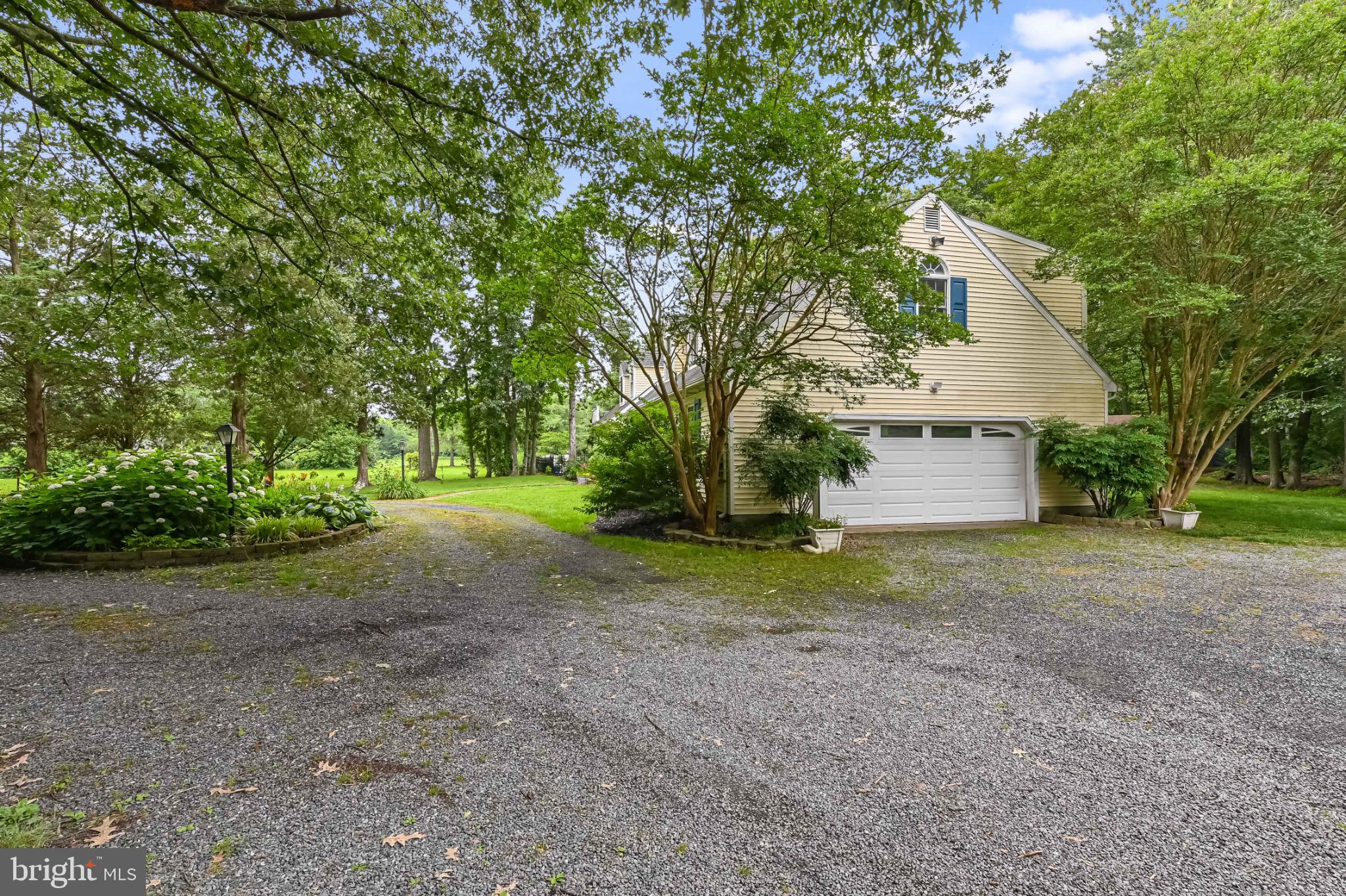 26698 Arcadia Shores Road Easton, MD 21601 - Photo 52 of 71 Charming home nestled among lush greenery.