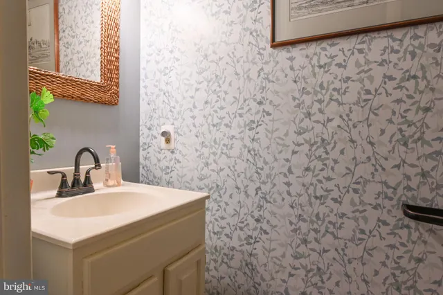 $700,000 | 26698 Arcadia Shores Road, Easton, MD 21601