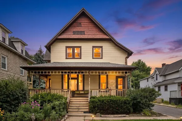 $550,000 | 430 North La Grange Road, La Grange Park, IL 60526