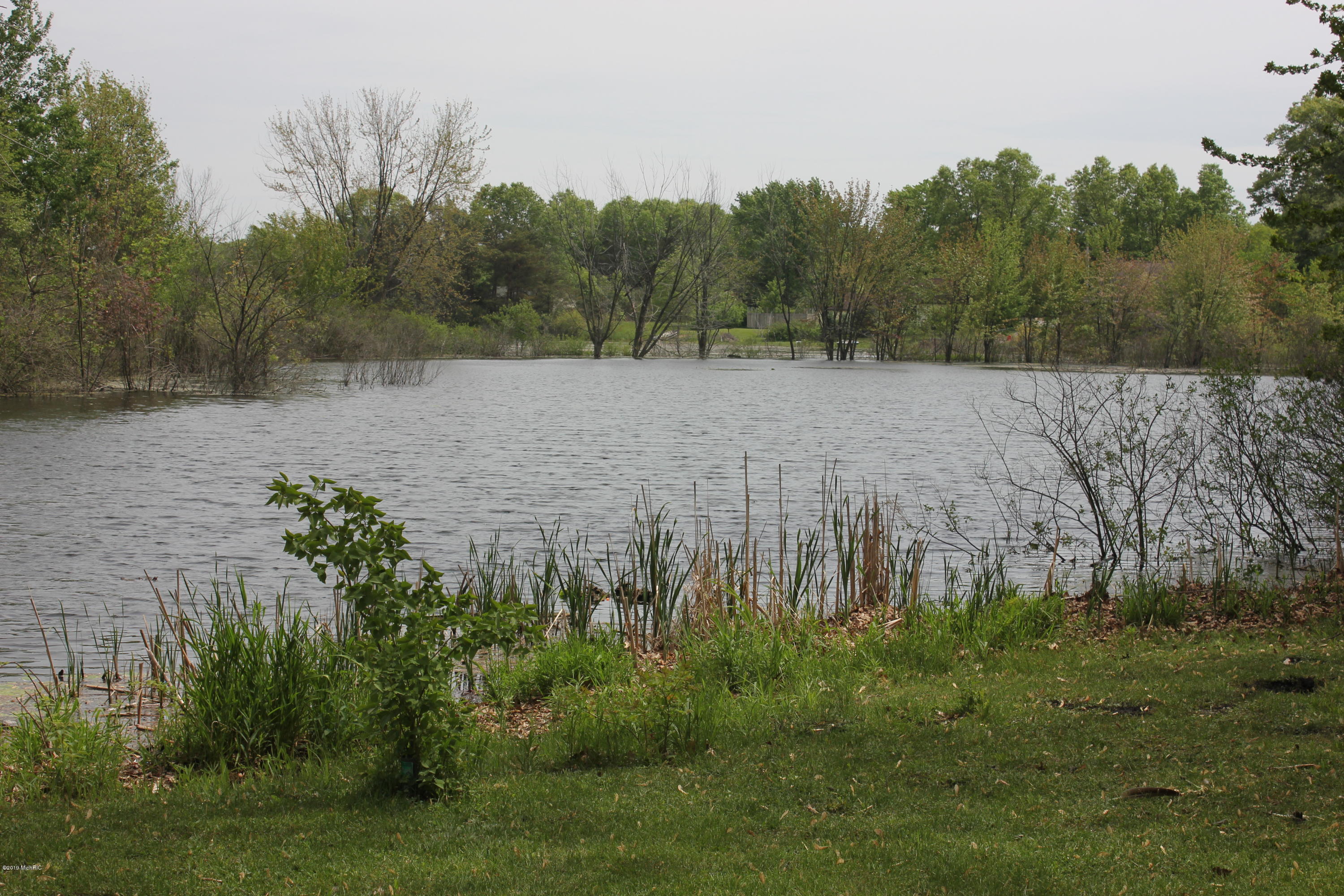 1500 Carr Road Muskegon, MI 49442 - Photo 12 of 14 IMG_0907