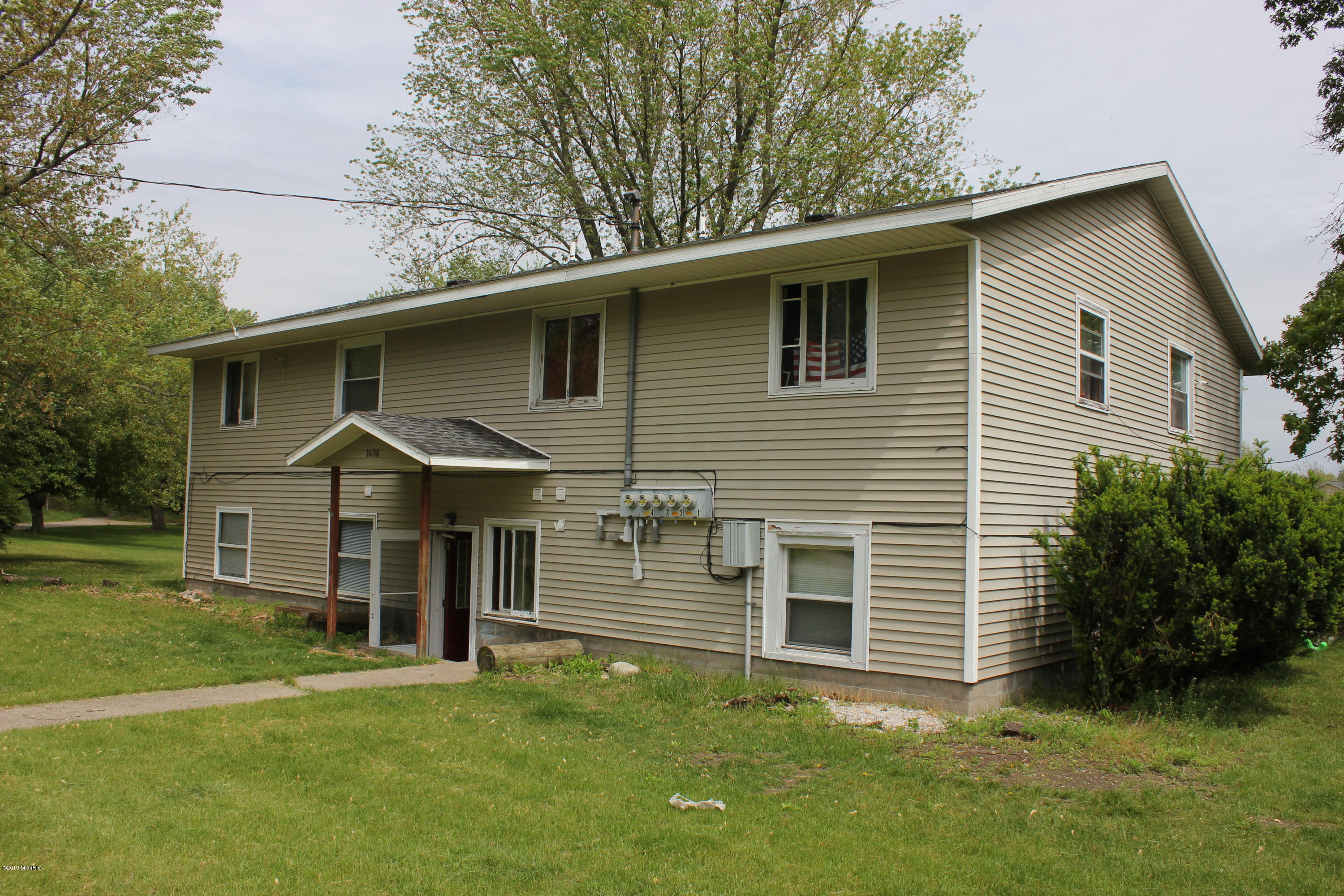 1500 Carr Road Muskegon, MI 49442 - Photo 2 of 14 IMG_0904