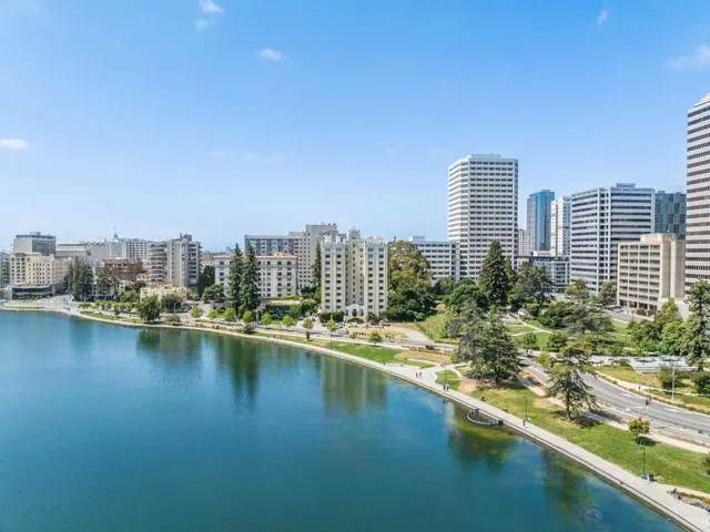 $1,495,000 | 244 Lakeside Drive, Unit 202, Oakland, CA 94612