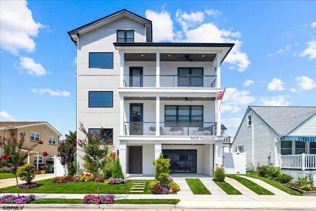 $2,999,999 | 7403 Monmouth Avenue, Margate City, NJ 08402