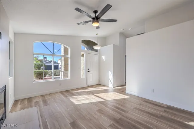 $329,999 | 2924 Heber Court, Las Vegas, NV 89156