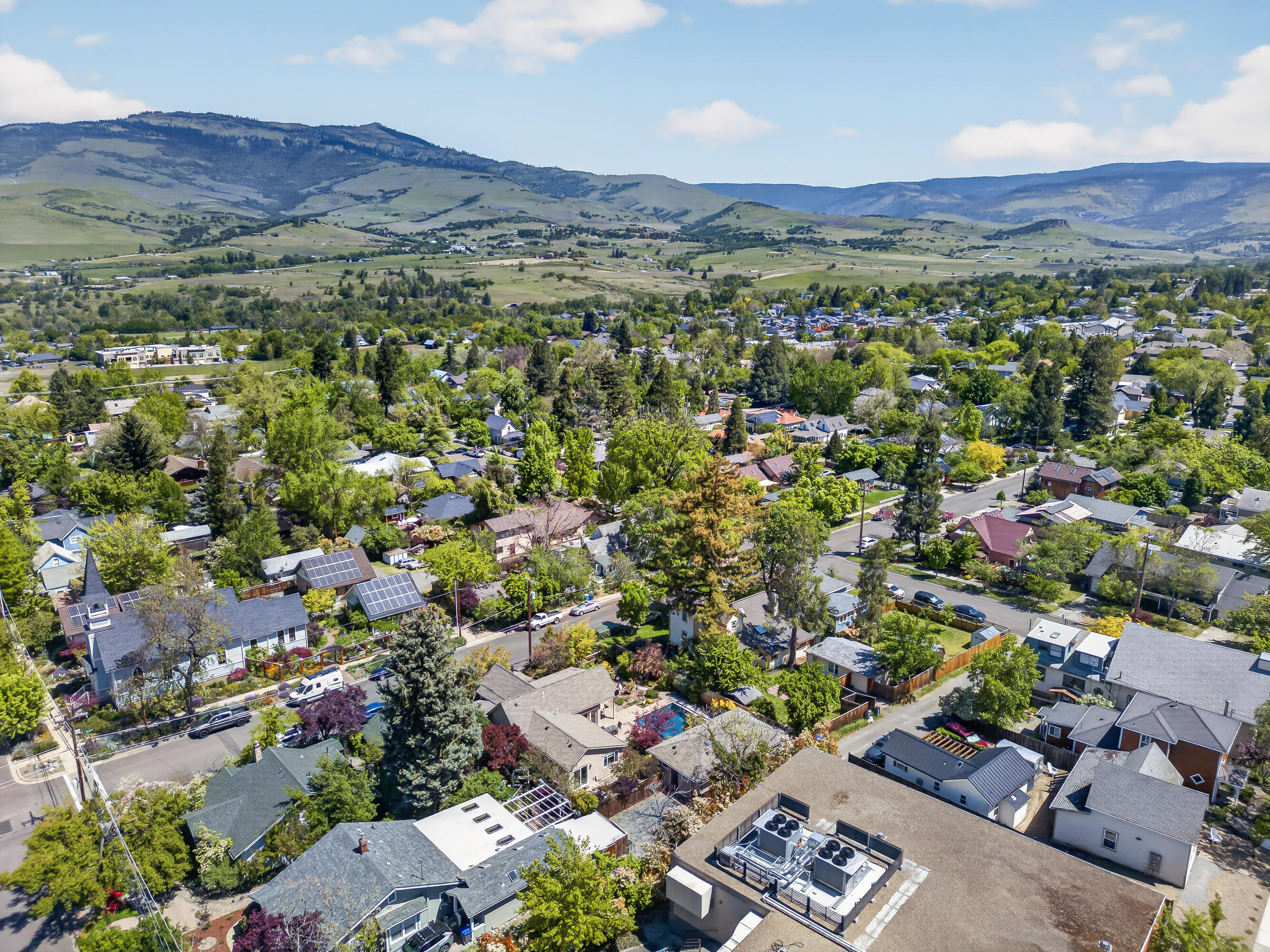 746 C Street Ashland, OR 97520 - Photo 42 of 44