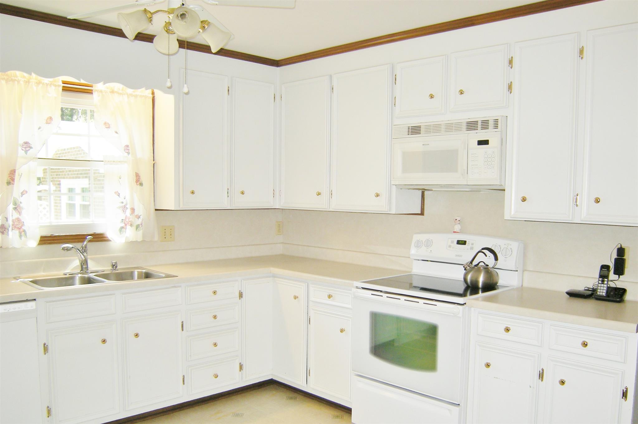2714 Morgan Road Murfreesboro, TN 37129 - Photo 7 of 25 Gallery Image 7