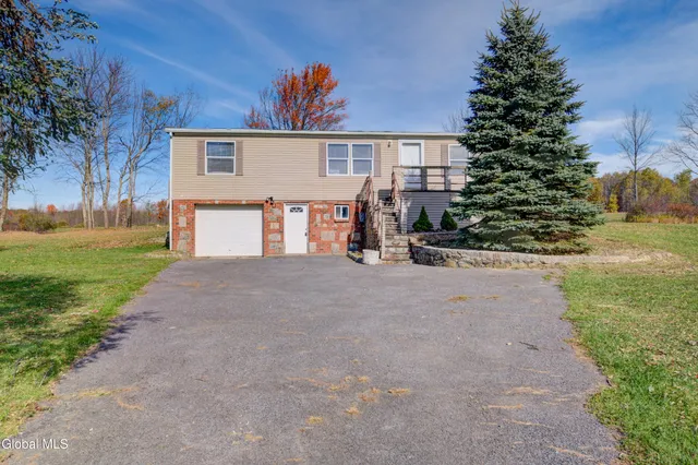 $249,000 | 141 West Lykers Road, Root, NY 13317