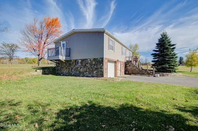 $249,000 | 141 West Lykers Road, Root, NY 13317