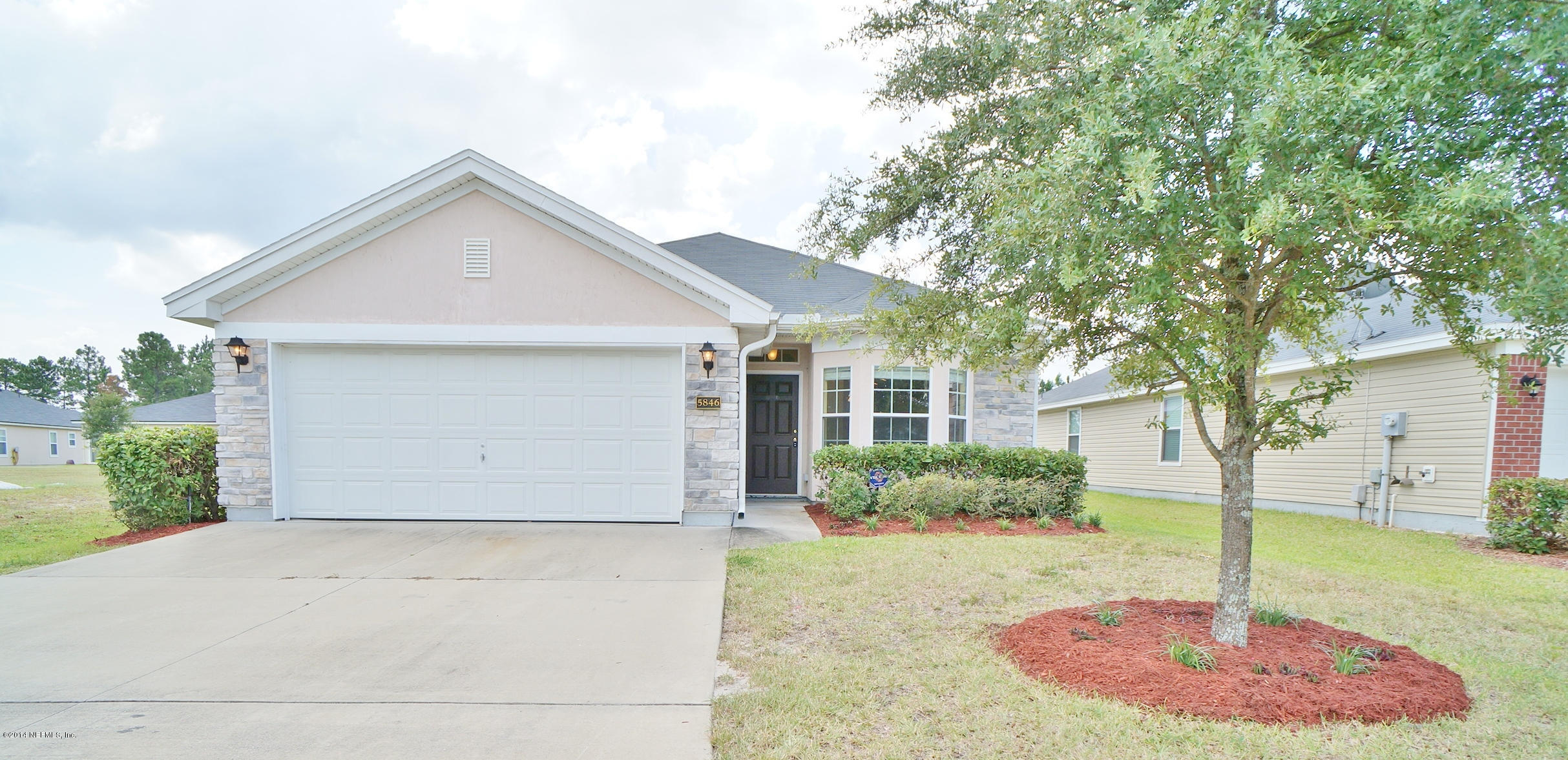 5846 Round Table Road Jacksonville, FL 32254 - Photo 1 of 23 DSC02447