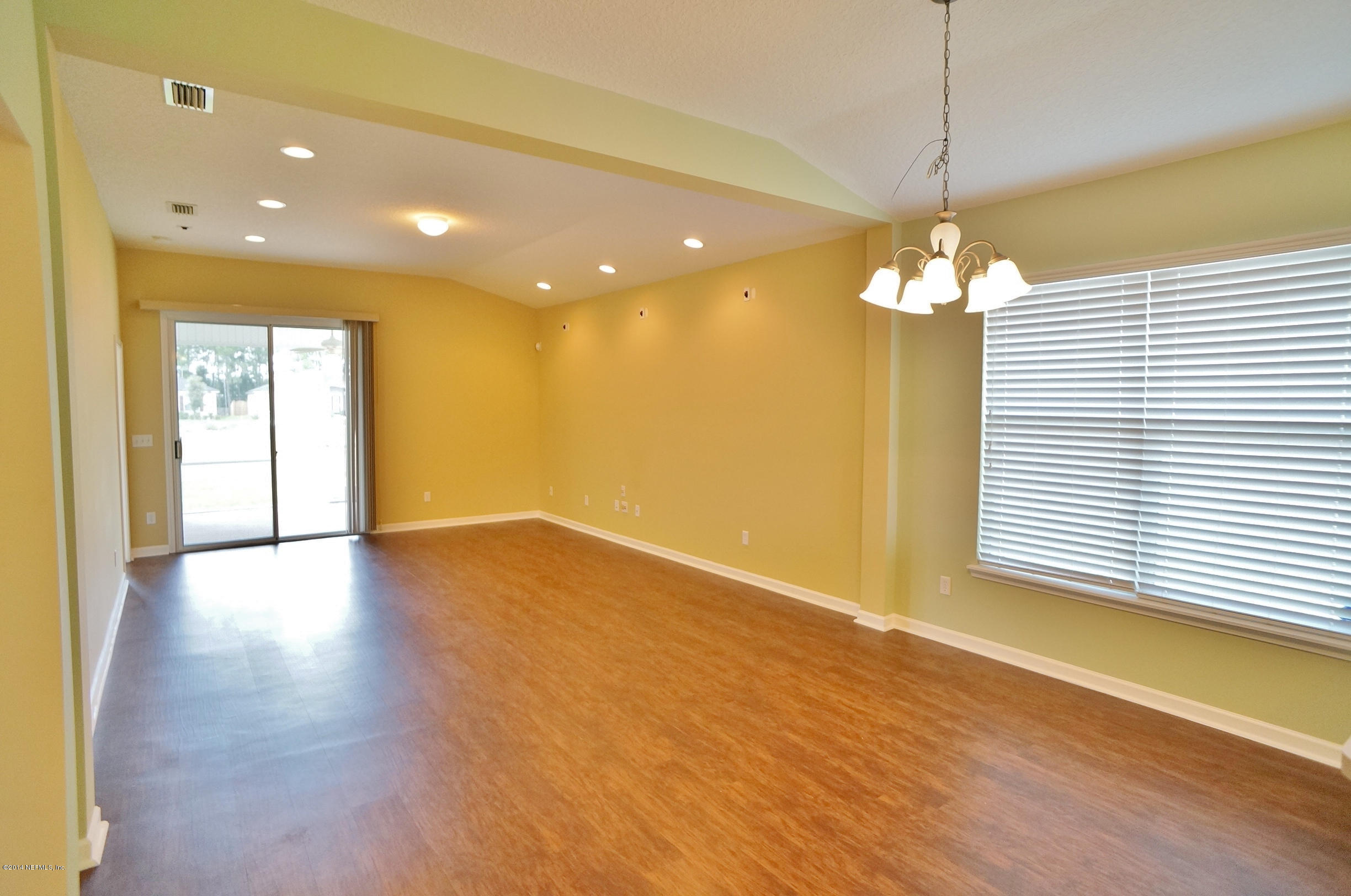 5846 Round Table Road Jacksonville, FL 32254 - Photo 11 of 23 DSC02429