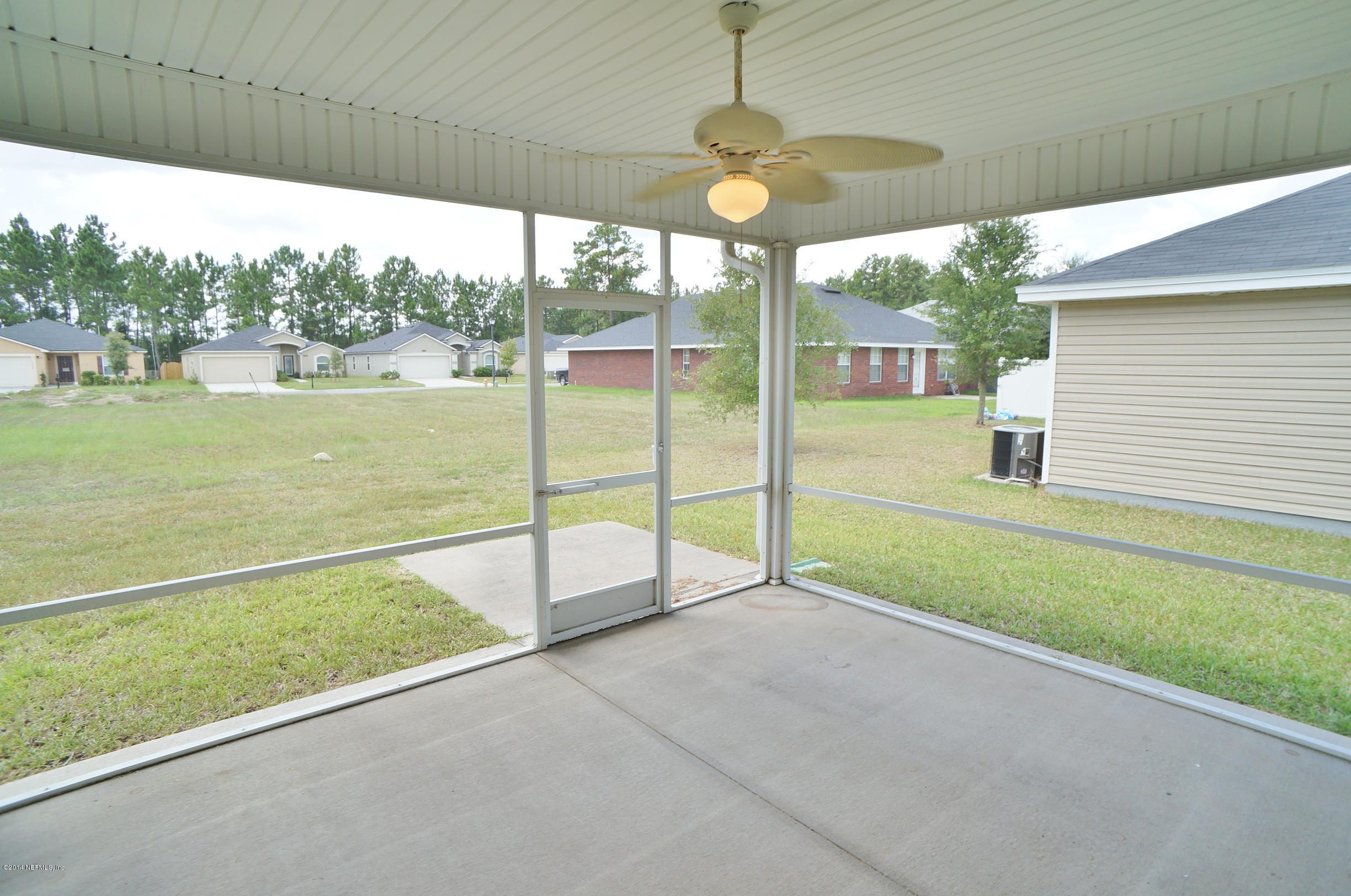 5846 Round Table Road Jacksonville, FL 32254 - Photo 12 of 23 DSC02438