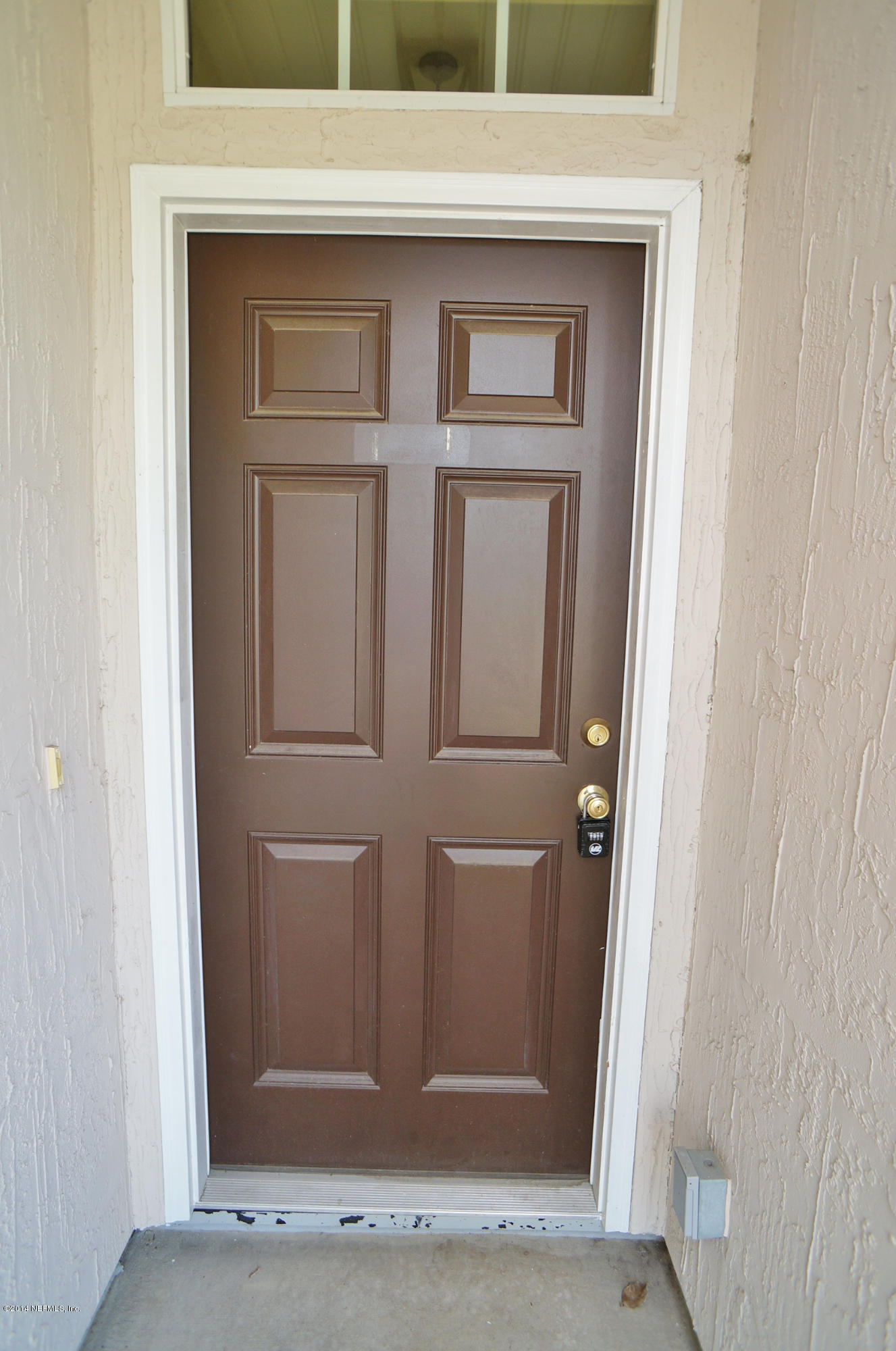 5846 Round Table Road Jacksonville, FL 32254 - Photo 2 of 23 DSC02418