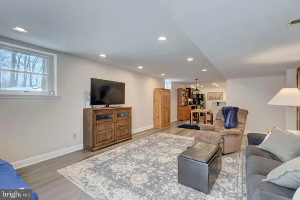 $649,000 | 2970 Summer Drive, Westminster, MD 21157