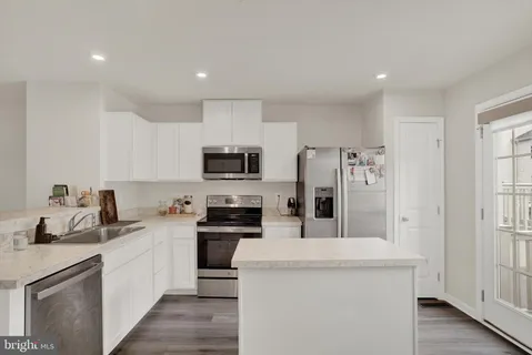 $475,000 | 19712 Preservation Mews Montgomery Village, Montgomery Village, MD 20886