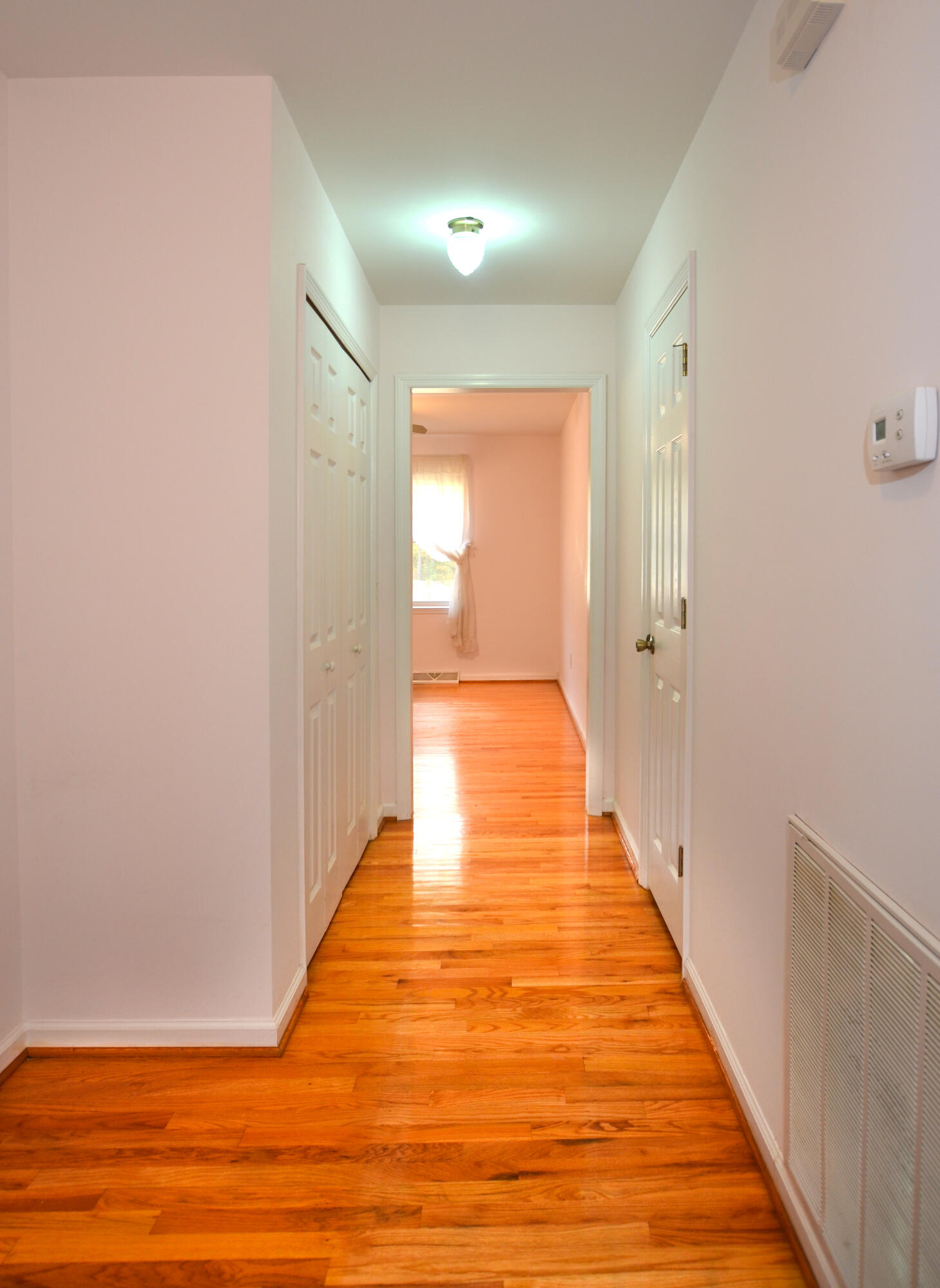 2300 Bethera Road Bonneau, SC 29431 - Photo 11 of 43 11-Front-Hall