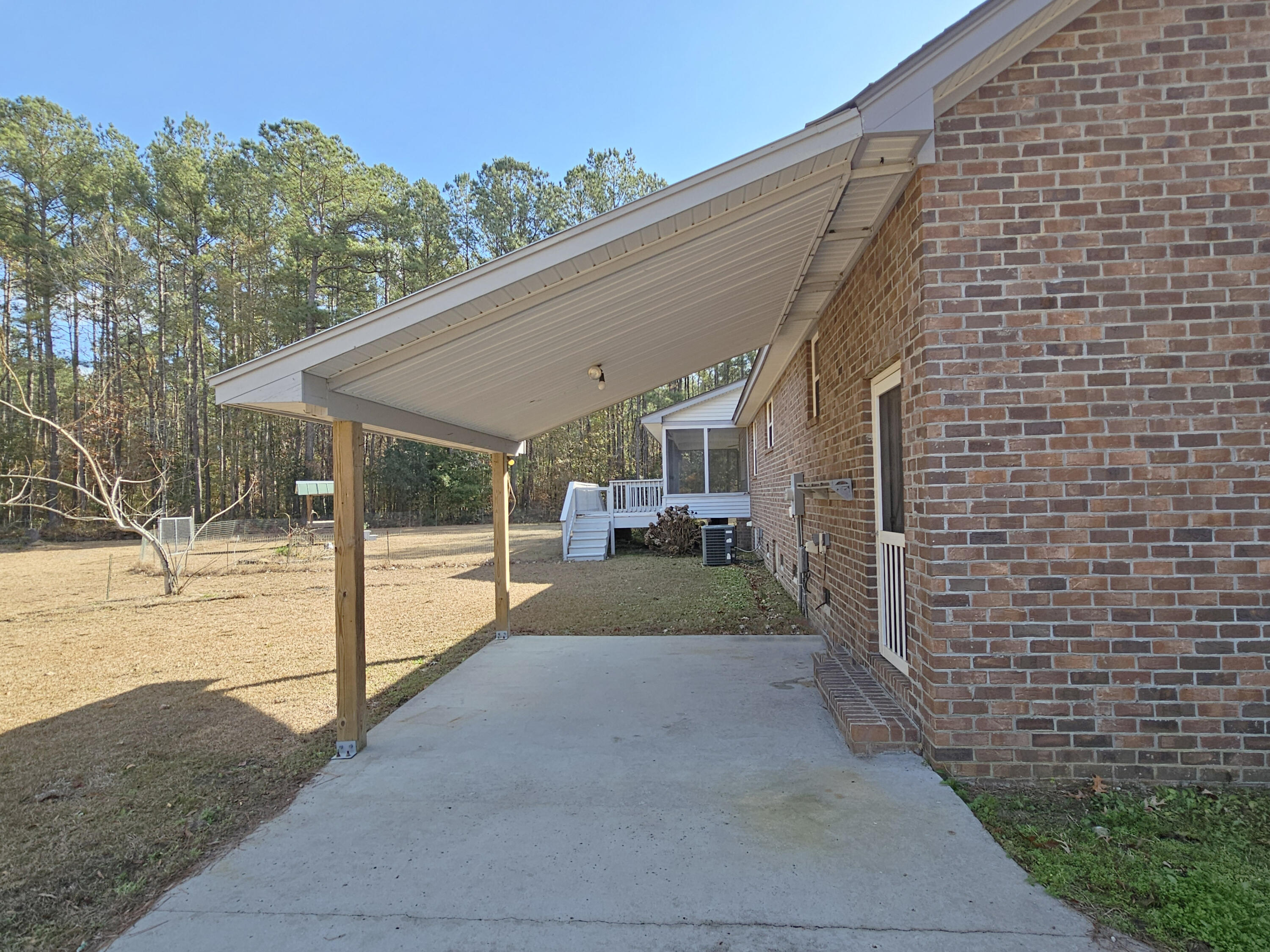 2300 Bethera Road Bonneau, SC 29431 - Photo 30 of 43 30-Back-Covered-Entrance