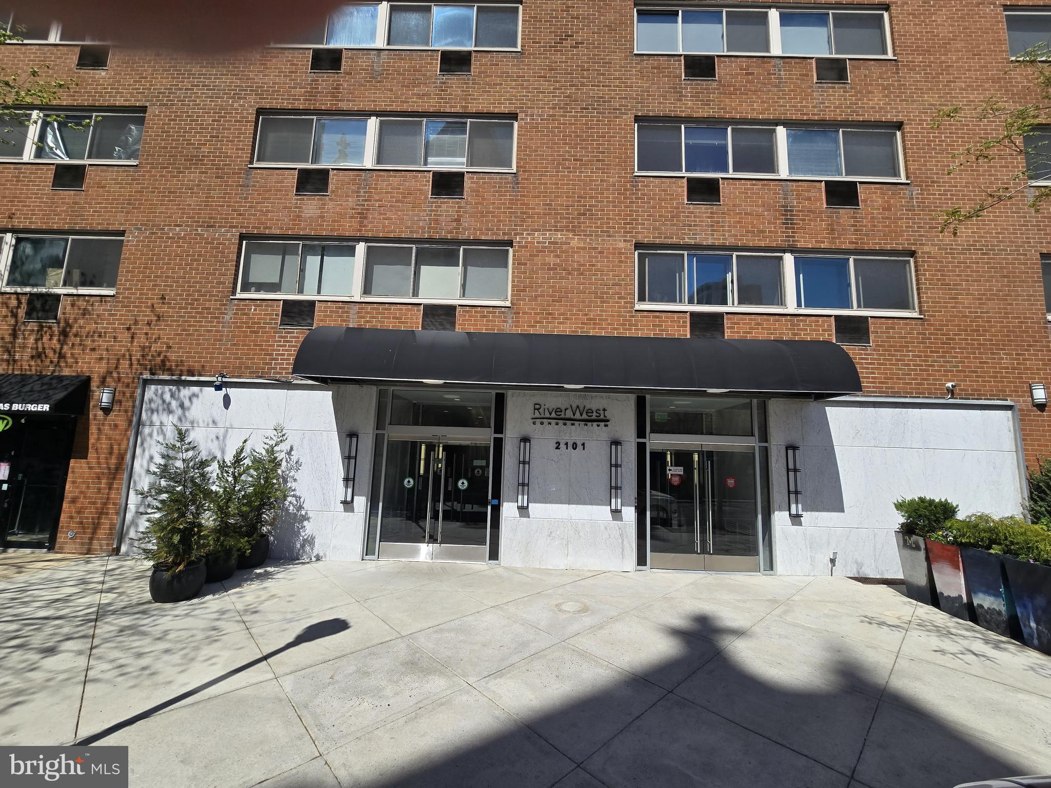 2101-17 Chestnut Street, Unit 919 Philadelphia, PA 19103 - Photo 36 of 36