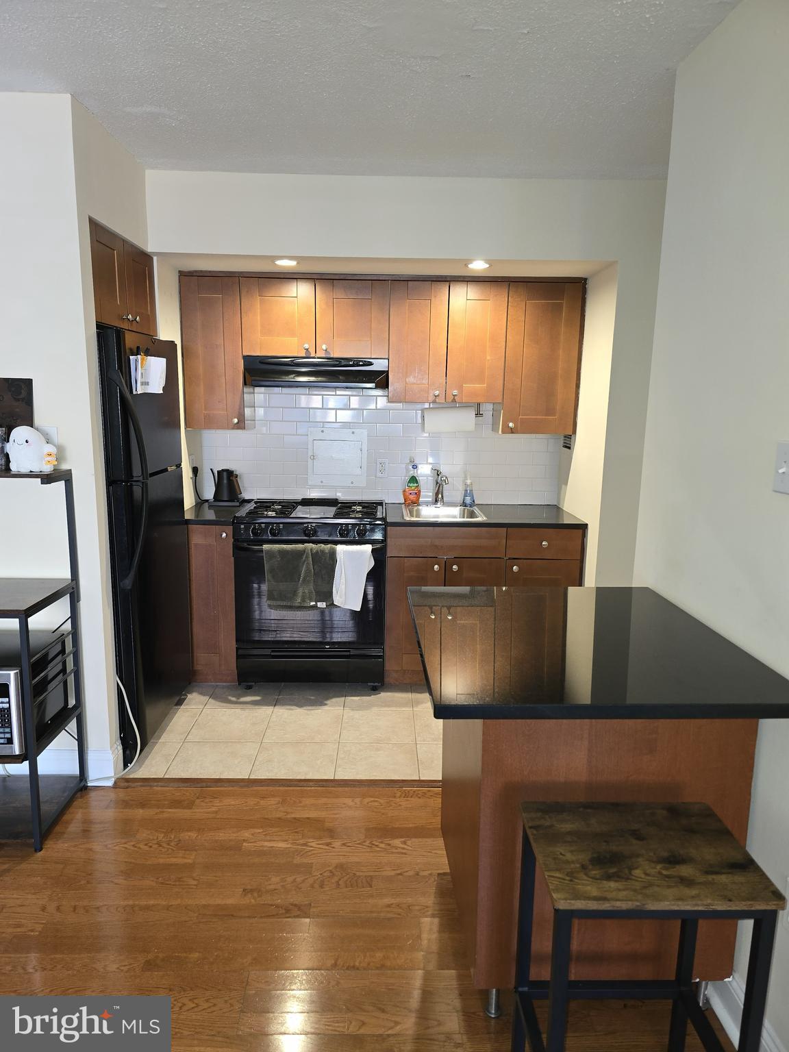 2101-17 Chestnut Street, Unit 919 Philadelphia, PA 19103 - Photo 4 of 36