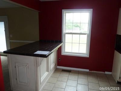 348 Elkins Road Jacksboro, TN 37757 - Photo 8 of 16 Image00008 -
