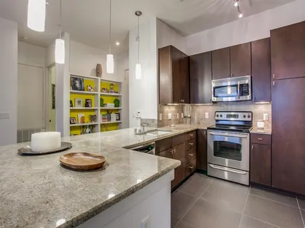 $2,700 | 2950 McKinney Avenue, Unit 304, Dallas, TX 75204