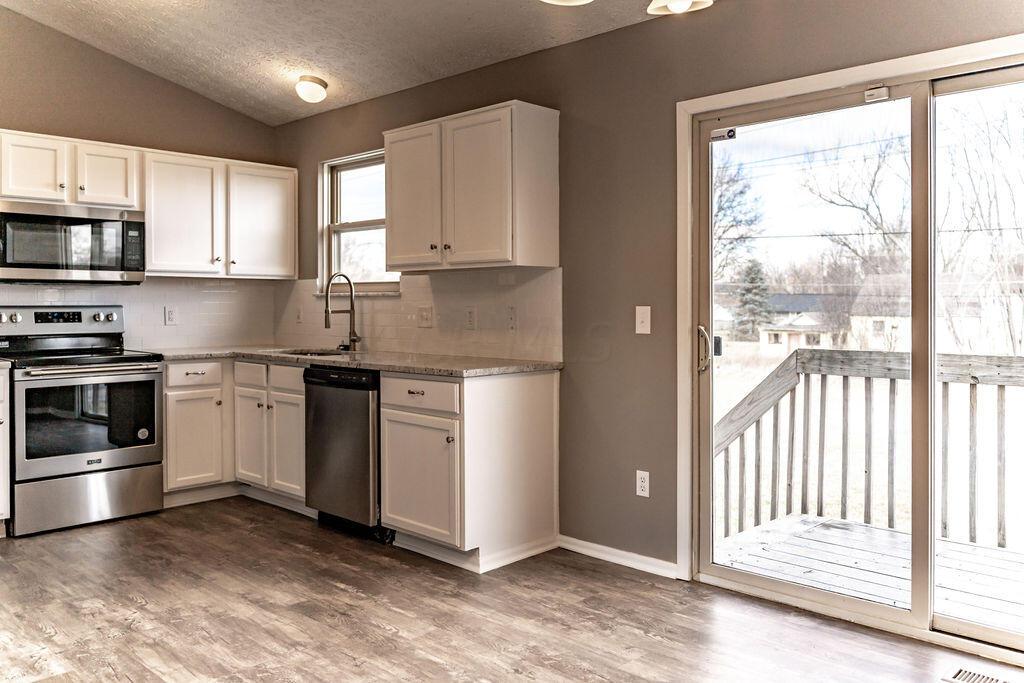 2396 Edmonton Road Columbus, OH 43229 - Photo 4 of 23 R1 (4)