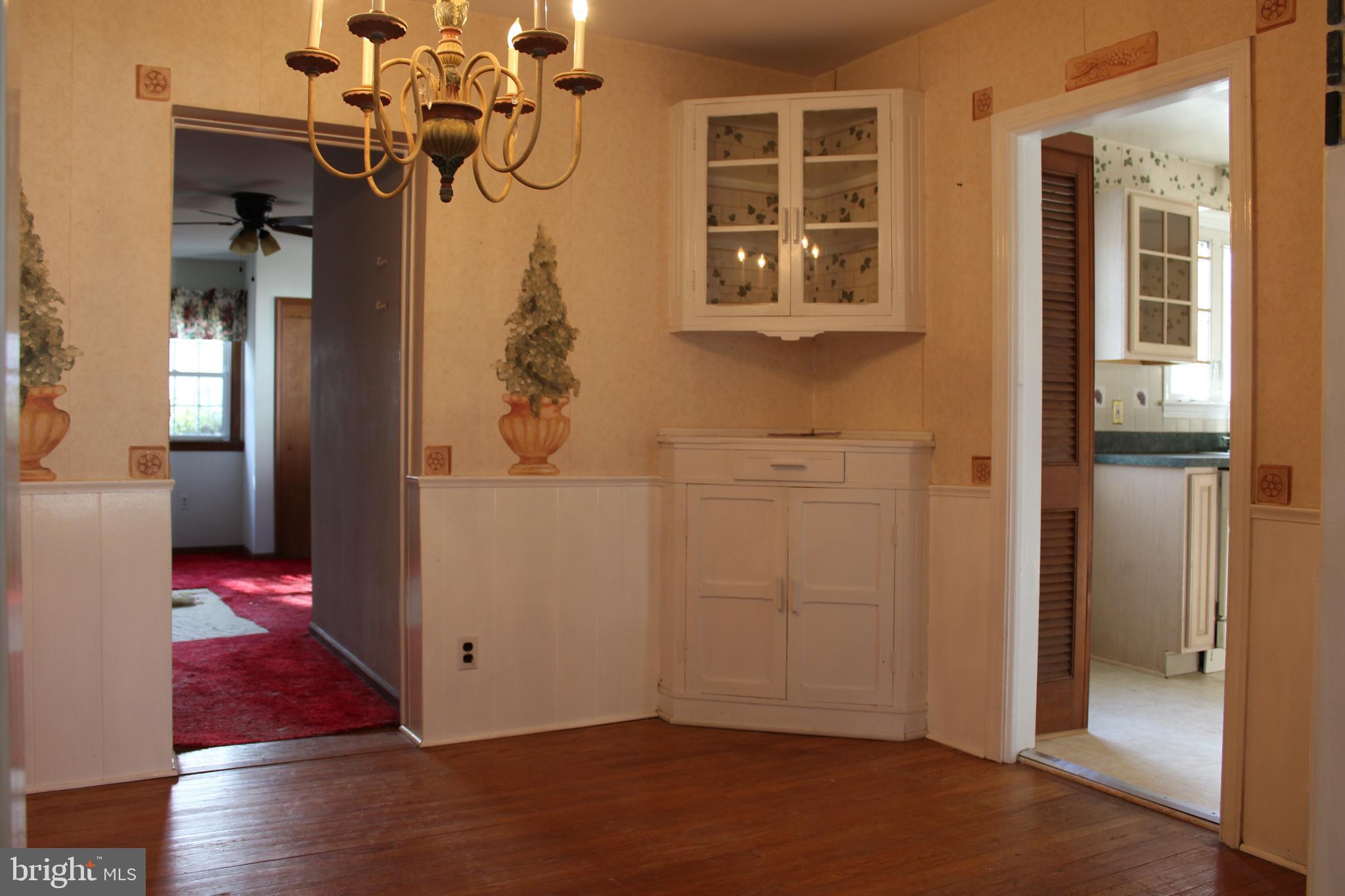 125 West Clearfield Road Havertown, PA 19083 - Photo 12 of 31