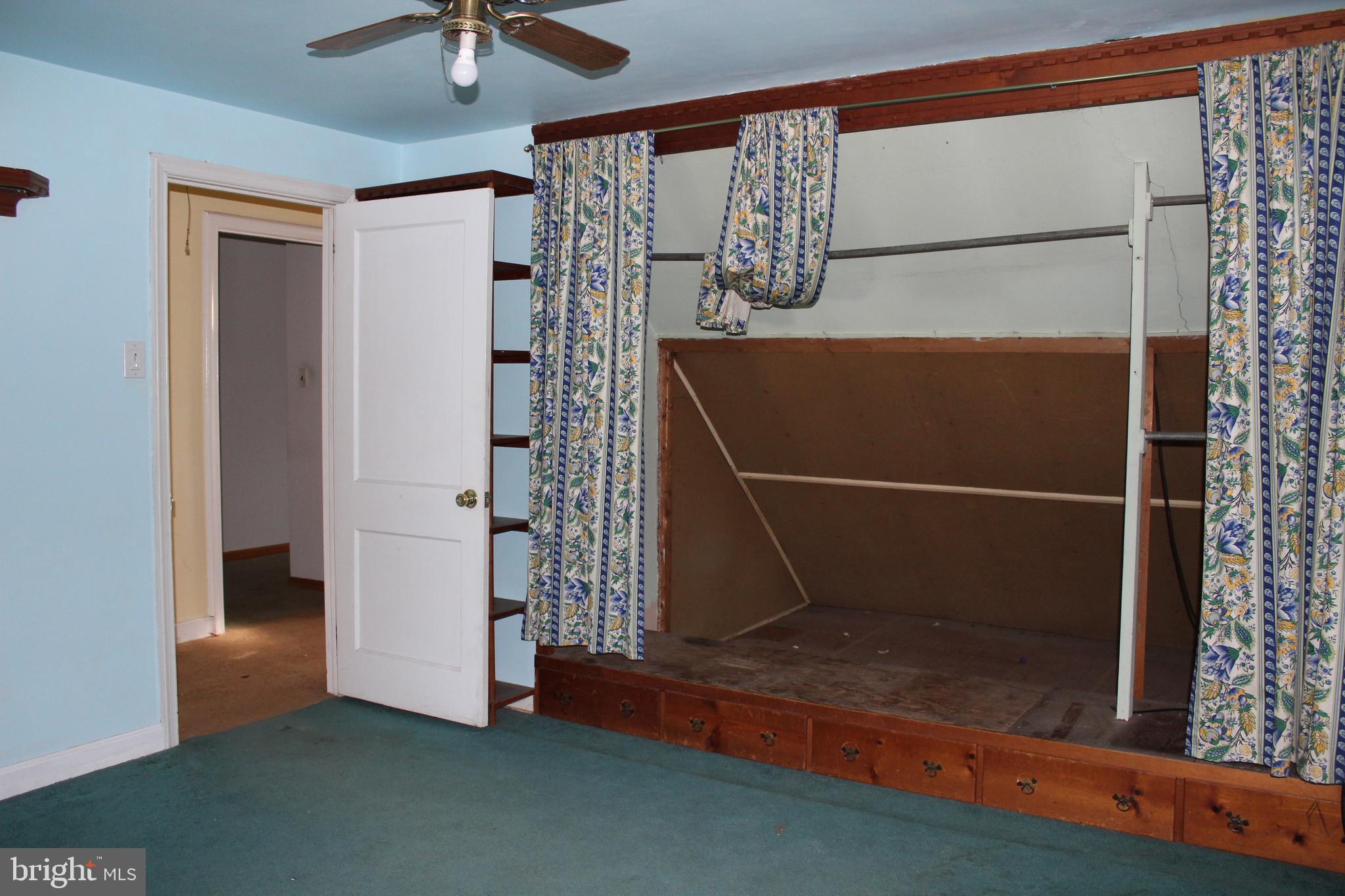 125 West Clearfield Road Havertown, PA 19083 - Photo 26 of 31