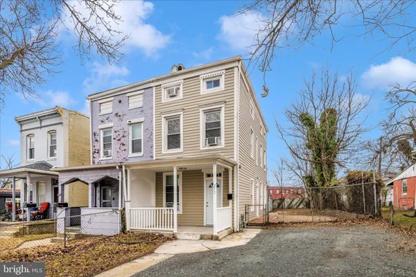 $209,999 | 272 South Loudon Avenue, Baltimore, MD 21229