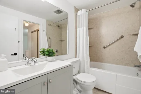 $399,900 | 14402 Stepping Stone Way, Burtonsville, MD 20866