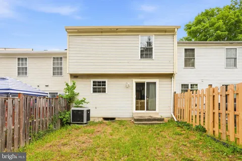 $399,900 | 14402 Stepping Stone Way, Burtonsville, MD 20866