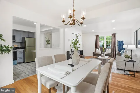 $399,900 | 14402 Stepping Stone Way, Burtonsville, MD 20866