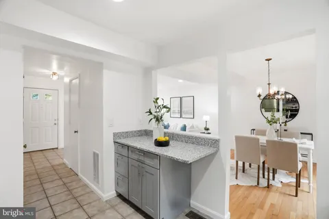 $399,900 | 14402 Stepping Stone Way, Burtonsville, MD 20866